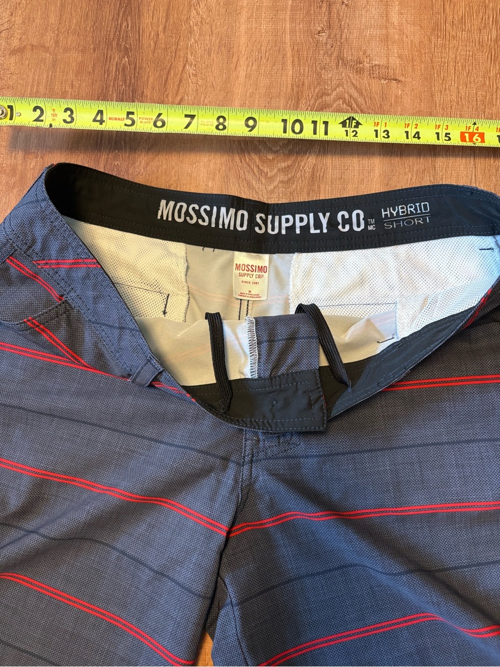 Men’s Mossimo Supply Co. Navy Blue Hybrid Swim Shorts Size 36 - Picture 2 of 6